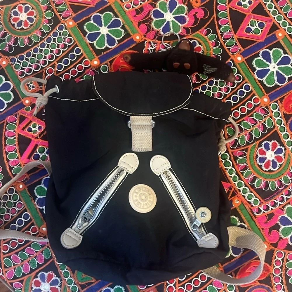 vintage Kipling DELIA Mini backpack  black bag Zippers Drawstring